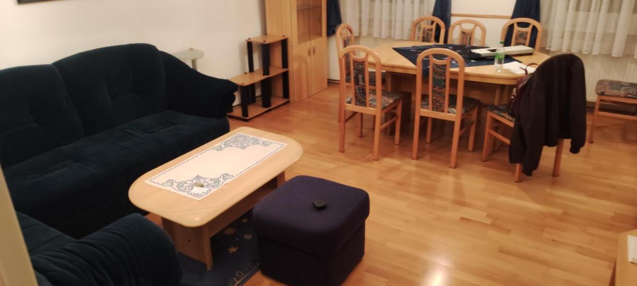 2-Room Appartment Near Westbahnhof Вена Экстерьер фото